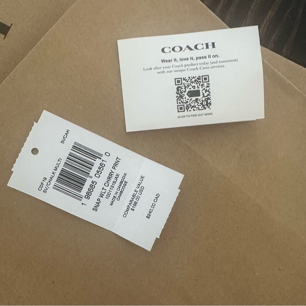 Coach Snap Wallet With Cherry Print - Picture 11 of 15
